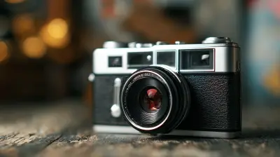 The Unexpected Comeback of Compact Cameras in 2026